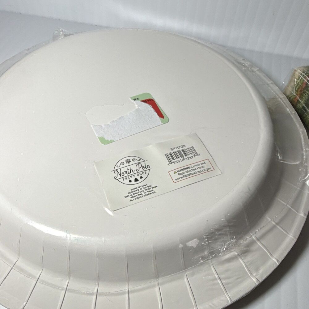 North Pole Print Shop Merry Christmas to You 48ct Paper Plates & Napkins - Picture 6 of 7